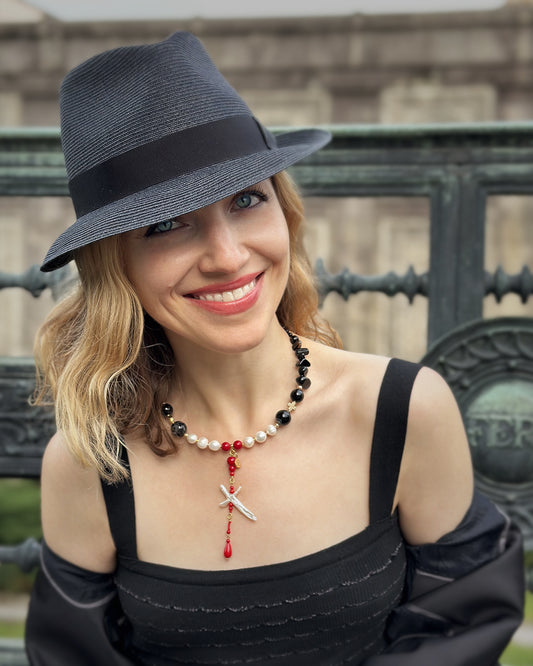 Pheme Necklace