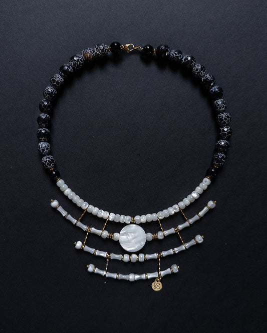 Estia necklace