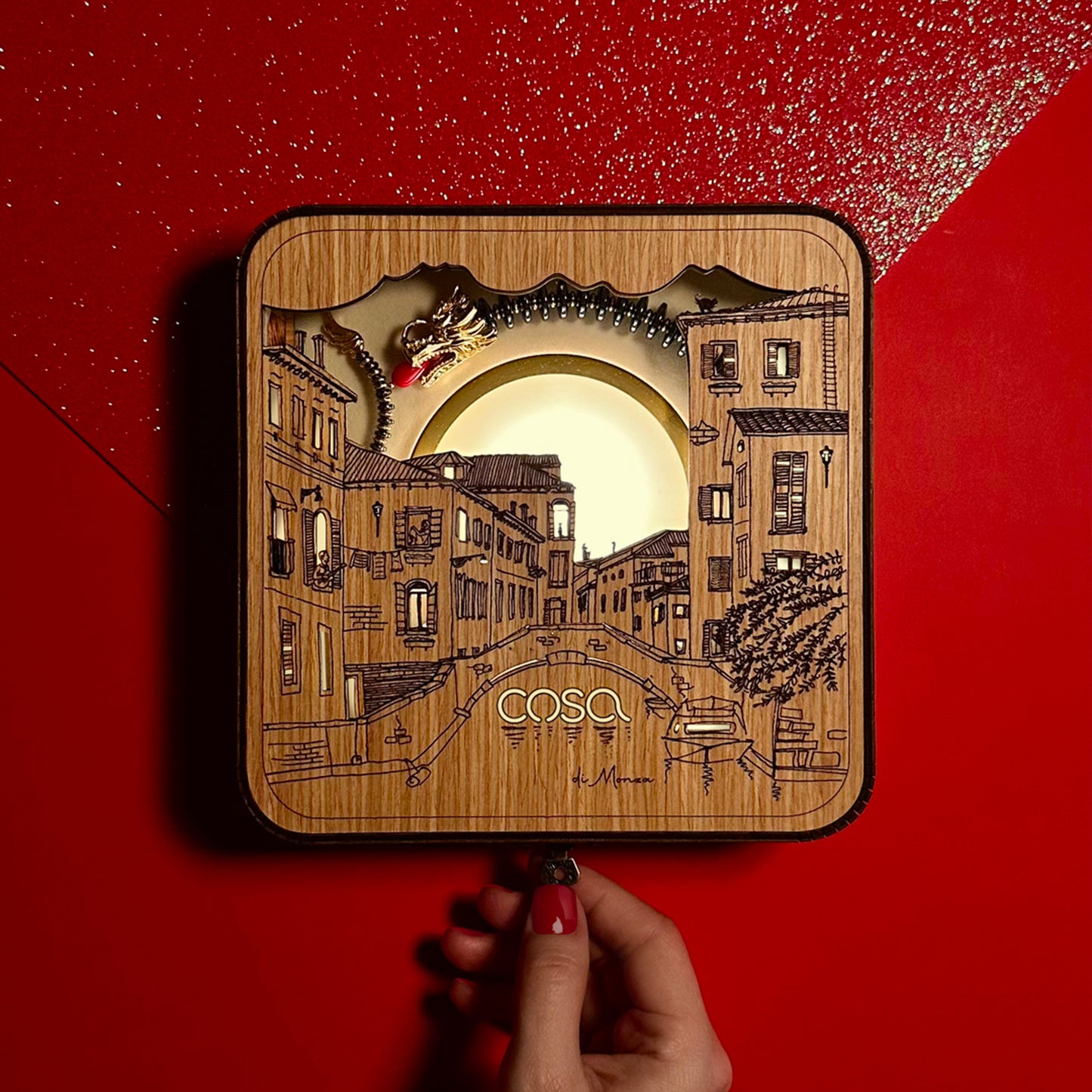 Scatola regalo in legno esclusiva.
