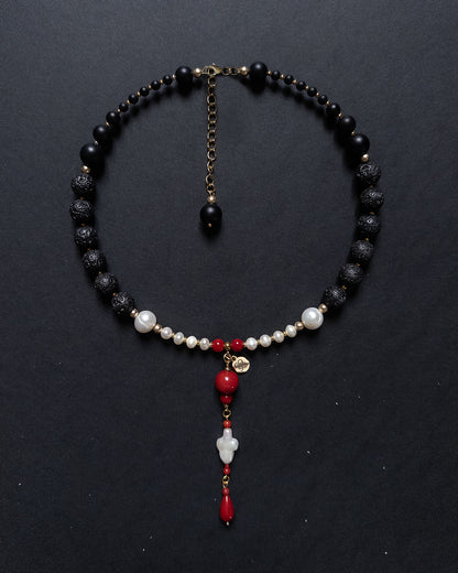 Urania necklace