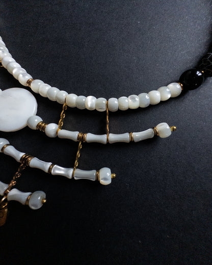 Estia necklace