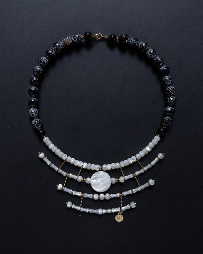 Estia necklace